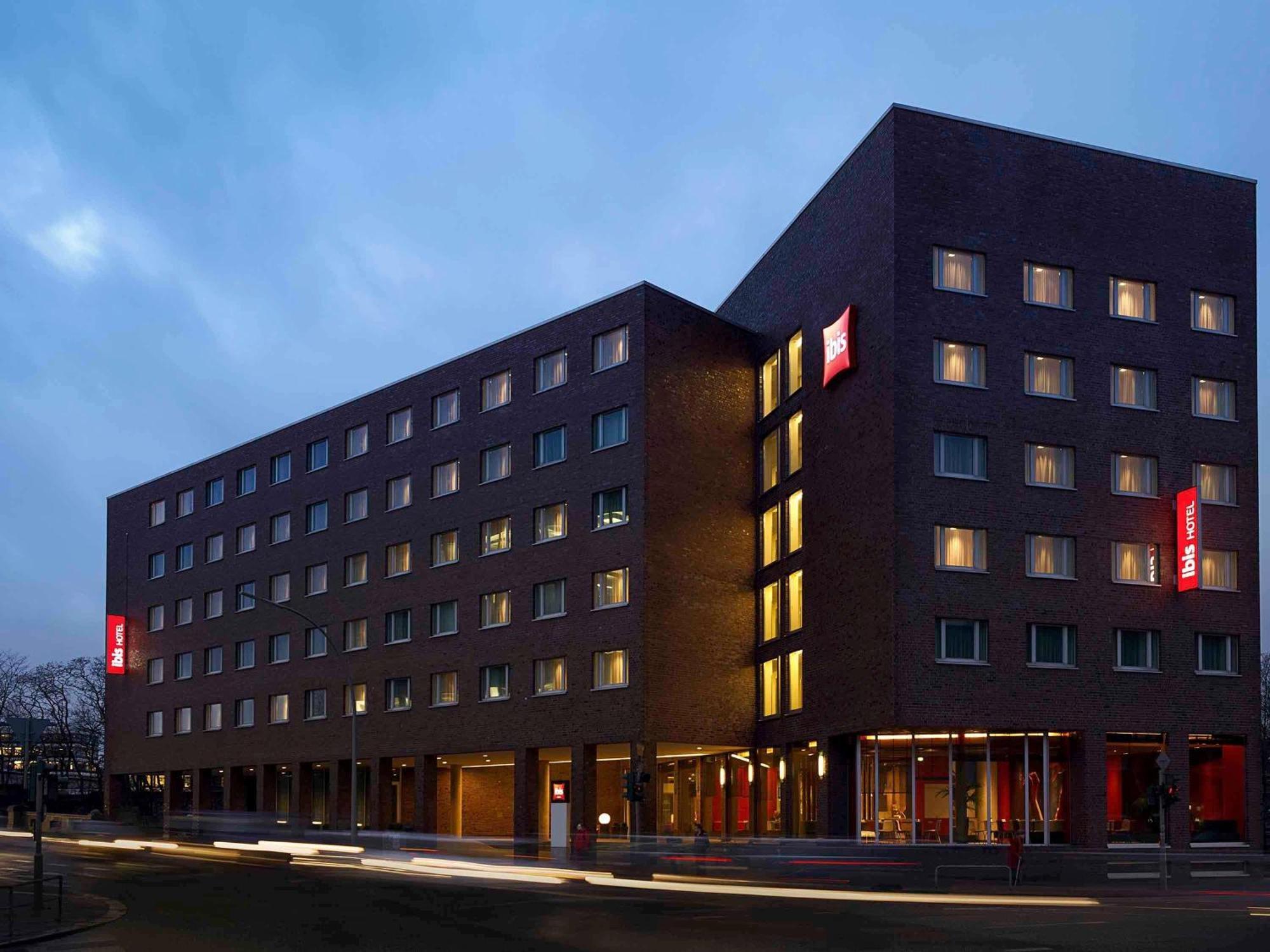 Hotel Ibis Alsterring 3*